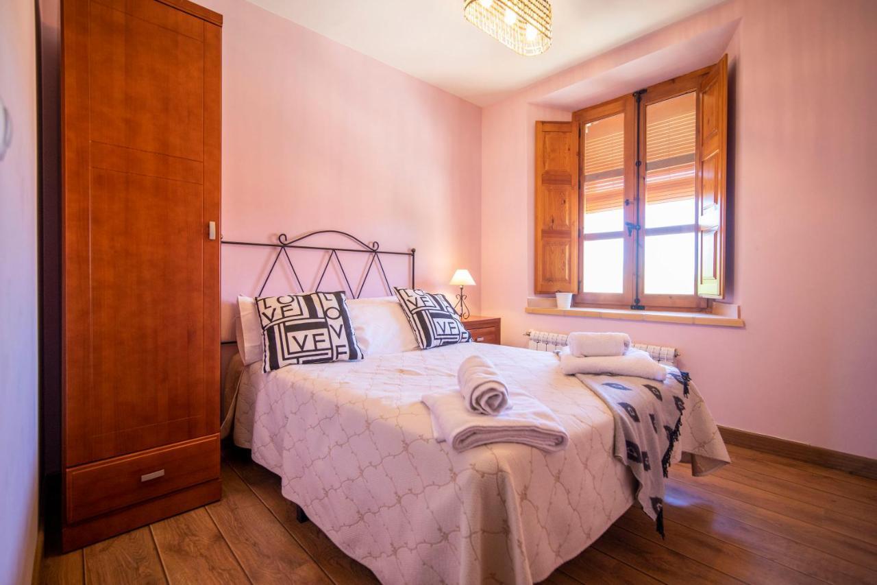 Apartamentos Ribera Del Duero Las Escuelas Vadocondes 외부 사진